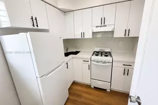 34 Madeira Ave, Coral Gables, FL 33134 - Photo 3
