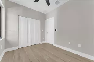 1818 NW 49th St, Miami, FL 33142 - Photo 33