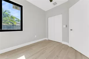 1816 NW 49th St, Miami, FL 33142 - Photo 11