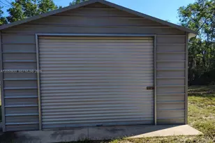 5840 NW 11th Ave, Other City - In The State Of Florida, FL 32619 - Photo 5