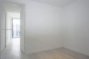 45 SW 9th St, Miami, FL 33130 - Photo 13