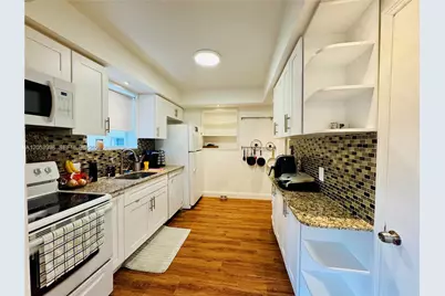 920 N 26th Ave #0, Hollywood, FL 33020 - Photo 5
