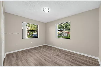 15600 Gauntlet Hall Mnr, Davie, FL 33331 - Photo 21