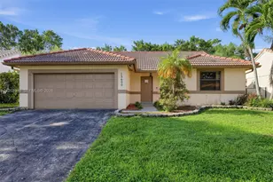 15600 Gauntlet Hall Manor, Davie, FL 33331 - Photo 1
