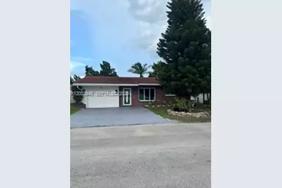 5802 NW 87th Way, Tamarac, FL 33321 - Photo 11