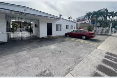 2900 W Flagler St #11, Miami, FL 33135 - Photo 3