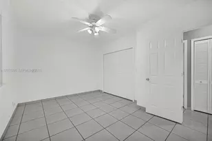 451 E 37th St, Hialeah, FL 33013 - Photo 27