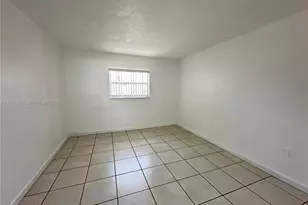 1008 NW 45th Ave, Miami, FL 33126 - Photo 7
