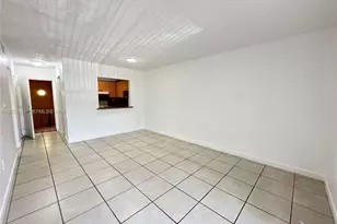 1008 NW 45th Ave, Miami, FL 33126 - Photo 5