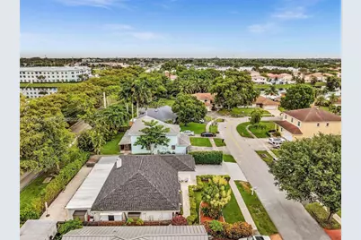 [Address not provided], Pembroke Pines, FL 33025 - Photo 9