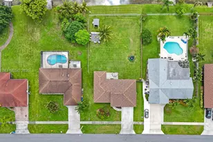 139 Galiano St, Royal Palm Beach, FL 33411 - Photo 9