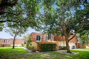 2161 Orange Grove Dr, Davie, FL 33324 - Photo 35