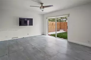 2161 Orange Grove Dr, Davie, FL 33324 - Photo 3