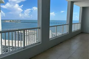 170 SE 14th St, Miami, FL 33131 - Photo 1