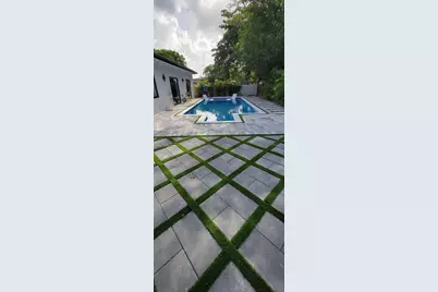5901 SW 64th St, South Miami, FL 33143 - Photo 3