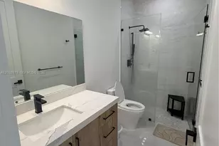 5901 SW 64th St, South Miami, FL 33143 - Photo 11