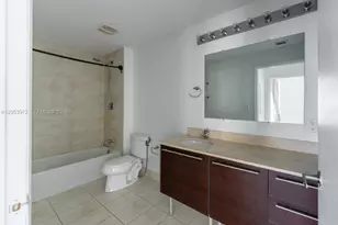 1900 N Bayshore Dr, Miami, FL 33132 - Photo 11