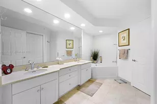 3370 Hidden Bay Dr, Aventura, FL 33180 - Photo 15