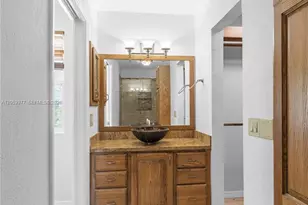11610 NW 43rd St, Sunrise, FL 33323 - Photo 9