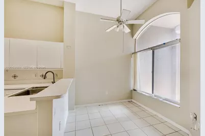 5374 Monterey Cir #B, Delray Beach, FL 33484 - Photo 11