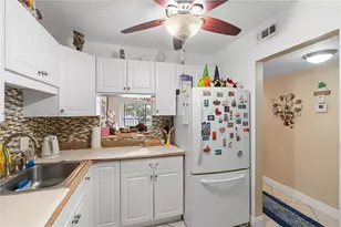 1000 Hillcrest Ct, Hollywood, FL 33021 - Photo 3
