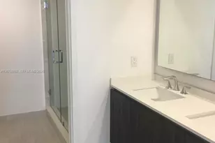 488 NE 18th St, Miami, FL 33132 - Photo 11