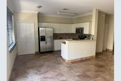 7651 NW 114th Path, Doral, FL 33178 - Photo 3