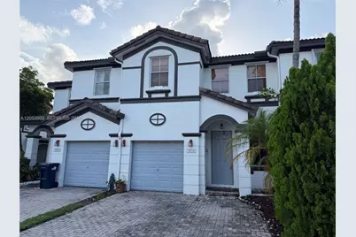 7651 NW 114th Path, Doral, FL 33178 - Photo 1