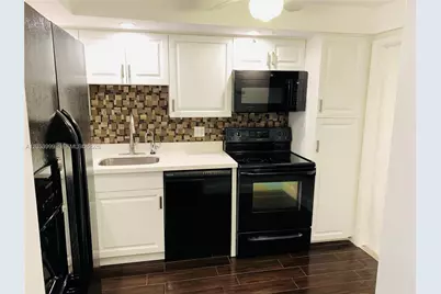 2850 N Palm Aire Dr #404, Pompano Beach, FL 33069 - Photo 31