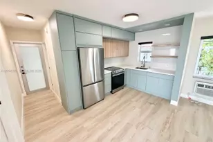 641 Espanola Way, Miami Beach, FL 33139 - Photo 5