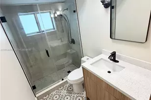 641 Espanola Way, Miami Beach, FL 33139 - Photo 13