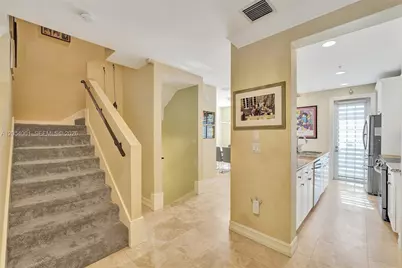 2726 Old Florida Trail, Wilton Manors, FL 33334 - Photo 23
