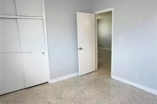 842 SW 2nd St, Hallandale Beach, FL 33009 - Photo 7