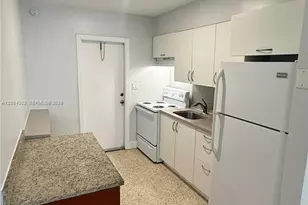 842 SW 2nd St, Hallandale Beach, FL 33009 - Photo 5
