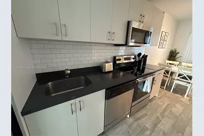 1035 Euclid Ave #27, Miami Beach, FL 33139 - Photo 13