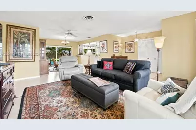 5580 SW 7th St, Plantation, FL 33317 - Photo 11