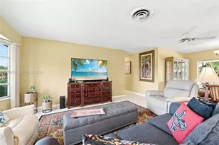 5580 SW 7th St, Plantation, FL 33317 - Photo 9