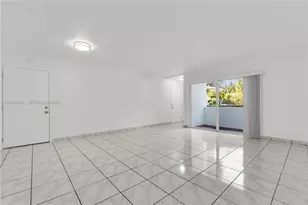 9354 SW 77th Ave, Miami, FL 33156 - Photo 5