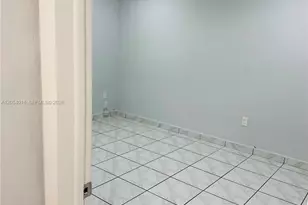 9354 SW 77th Ave, Miami, FL 33156 - Photo 9