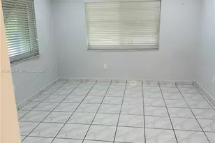 9354 SW 77th Ave, Miami, FL 33156 - Photo 13