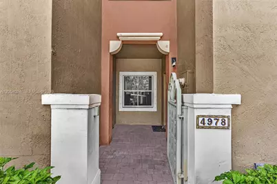 4978 White Mangrove Way E, Dania Beach, FL 33312 - Photo 5