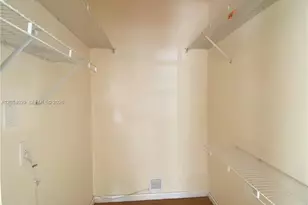3165 NE 184th St, Aventura, FL 33160 - Photo 11