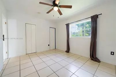 76 NE 170th St, North Miami Beach, FL 33162 - Photo 41