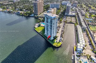 11111 Biscayne Blvd, Miami, FL 33181 - Photo 3