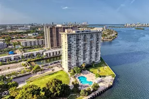 11111 Biscayne Blvd, Miami, FL 33181 - Photo 49