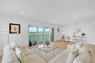 11111 Biscayne Blvd, Miami, FL 33181 - Photo 9