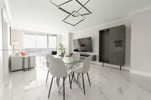325 S Biscayne Blvd, Miami, FL 33131 - Photo 13