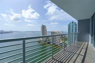 325 S Biscayne Blvd, Miami, FL 33131 - Photo 3