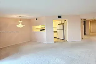 12901 SW 15th Ct, Pembroke Pines, FL 33027 - Photo 9