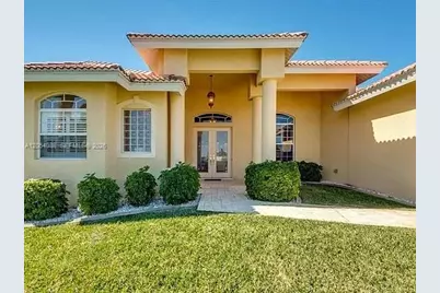 5346 Bayshore Ave, Cape Coral, FL 33904 - Photo 1